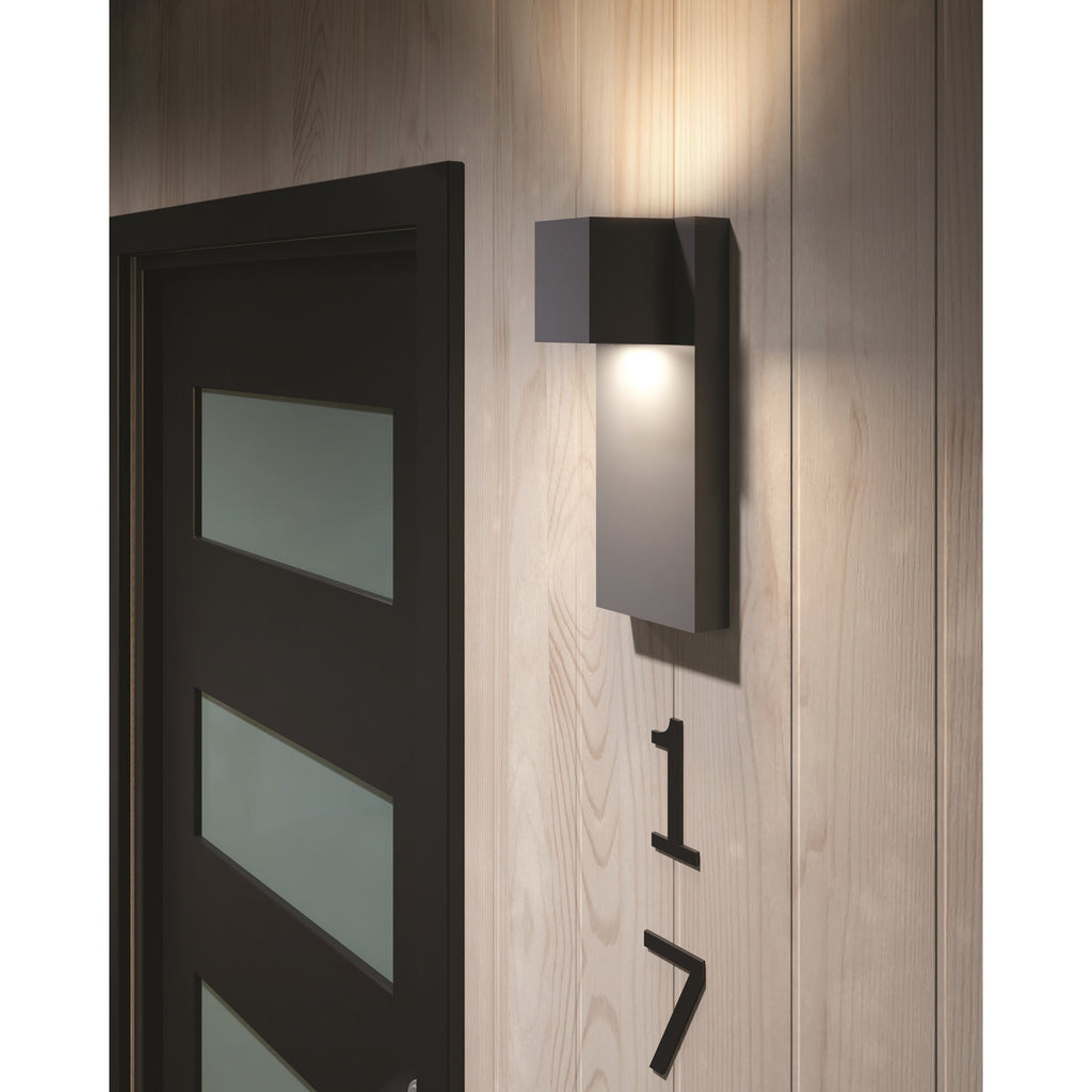 Quadrate Outdoor Wall Sconce | Outdoor Wall Lights | Visual Comfort Modern - Light House Co.